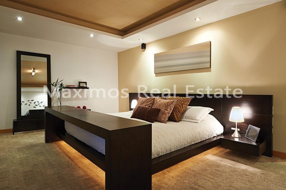 Residential House-style Apartment in the Beylikduzu District – master bedroom (image 16)